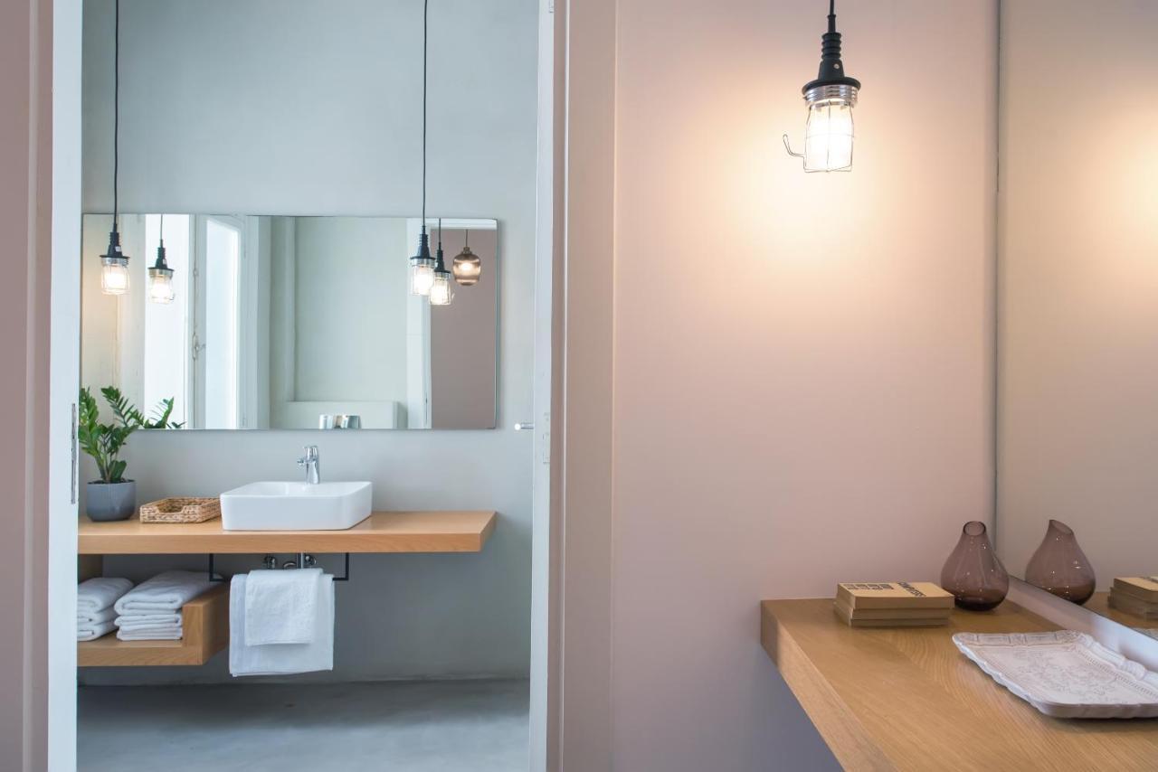 Monk Monastiraki Suites Athen Eksteriør billede