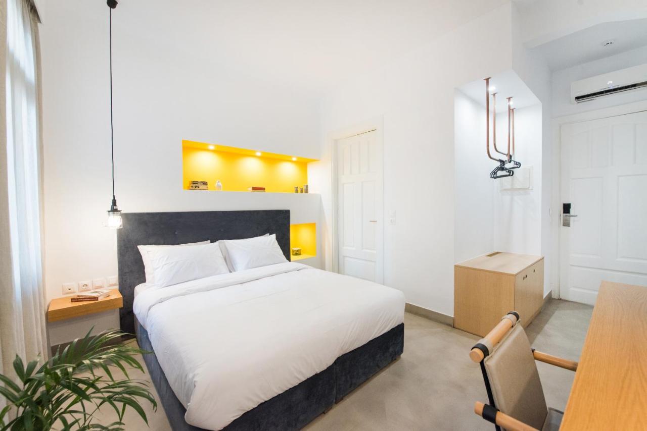 Monk Monastiraki Suites Athen Eksteriør billede