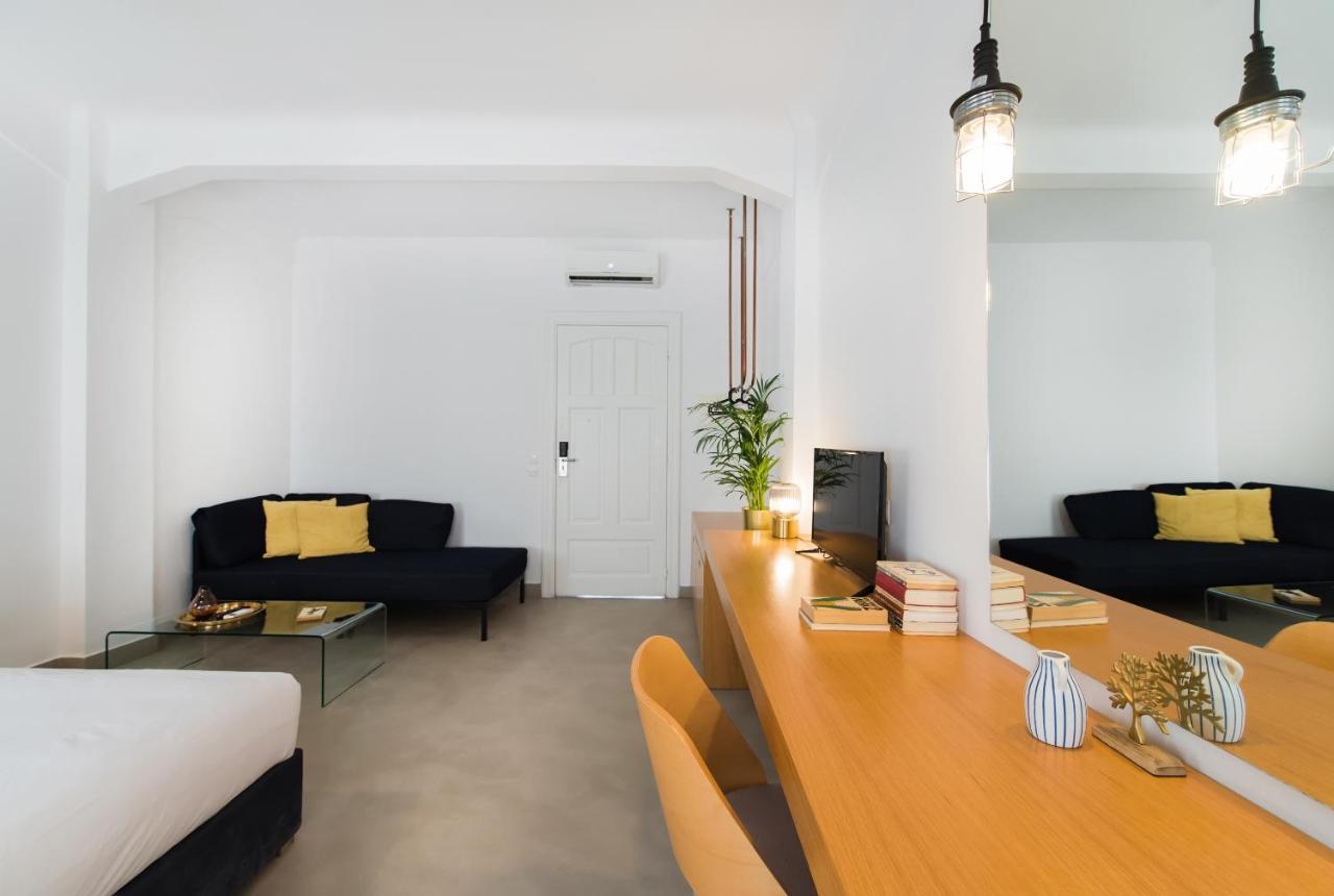 Monk Monastiraki Suites Athen Eksteriør billede